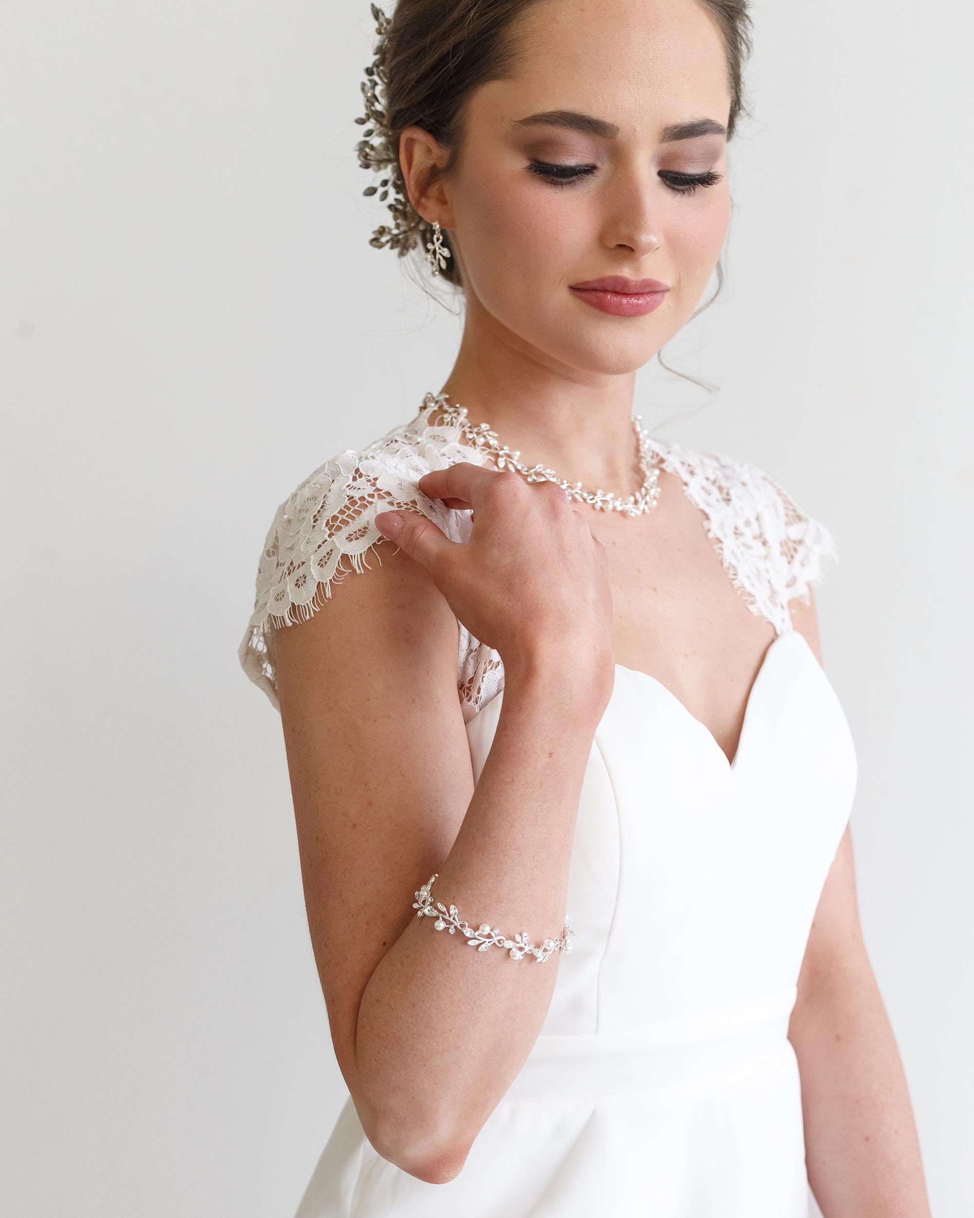 Keeley Floral Pearl Wedding Jewelry Set Allure Wedding Jewelry Keeley Floral Pearl Wedding Jewelry Set Allure Wedding Jewelry