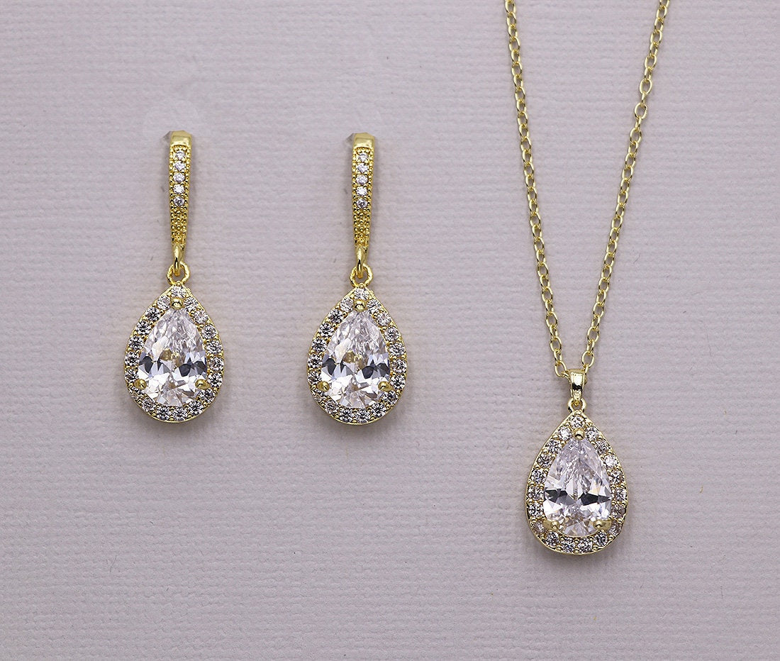 Addison Teardrop Jewelry Set