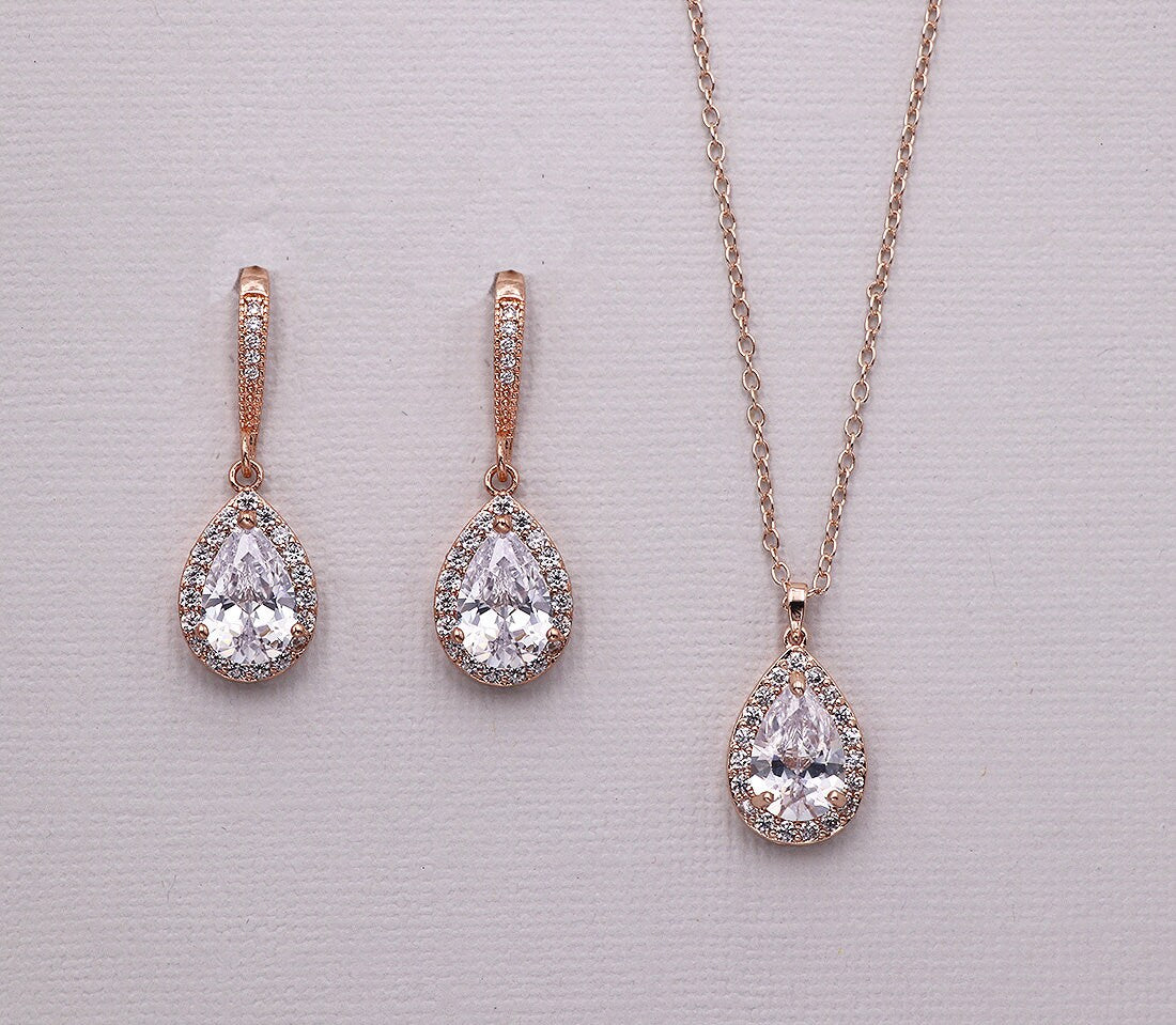 Addison Teardrop Jewelry Set