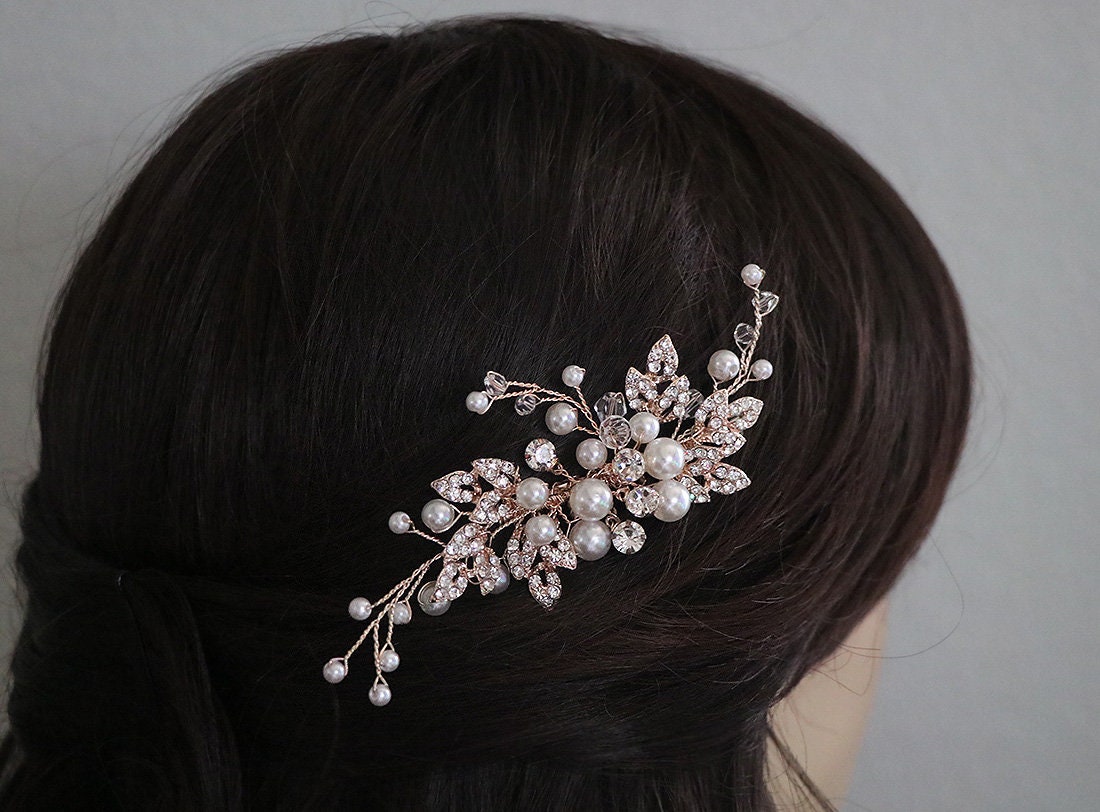 Petals Crystal and Pearl Hair Comb