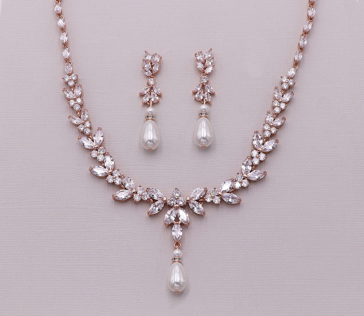 Camilla Pearl Jewelry Set