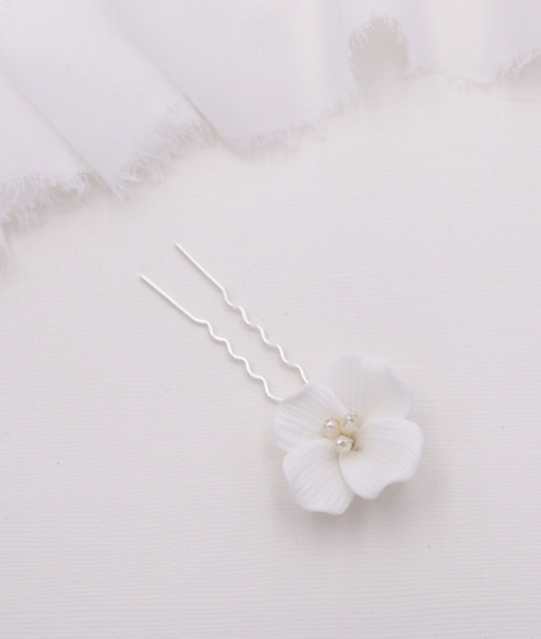 Sadie Porcelain Flower Hairpin Set of 2
