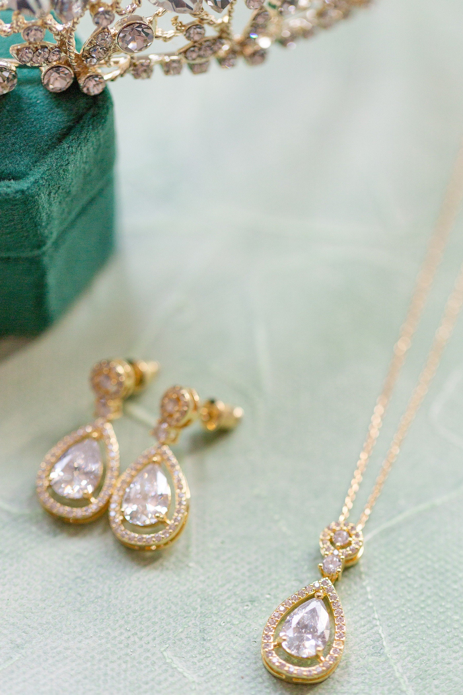 Lilianna Wedding Jewelry Set