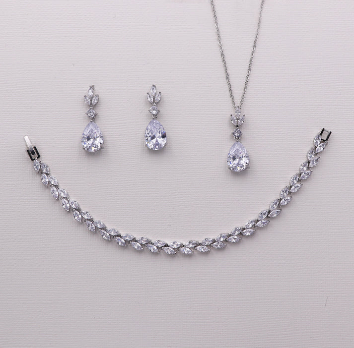 Dangle Drops Silver Bridesmaids Jewelry Set