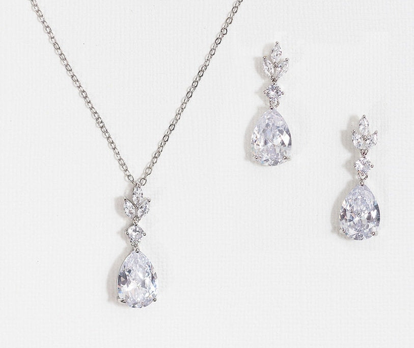 Dangle Drops Silver Bridesmaids Jewelry Set