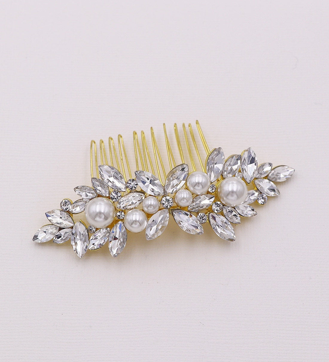 Giselle Pearl Comb