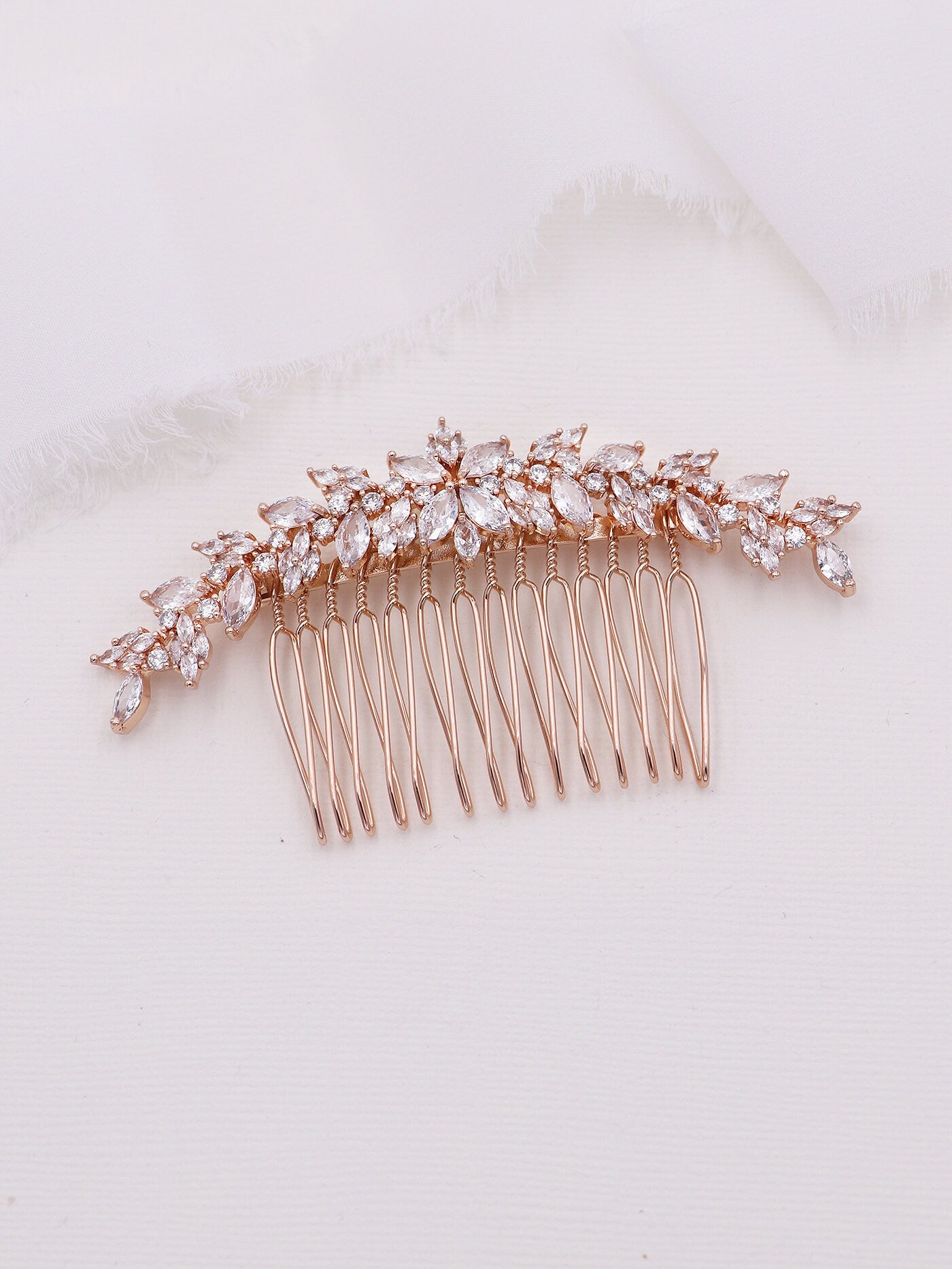 Camilla CZ Comb