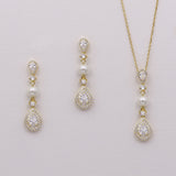 Mandy Pearl Necklace Set