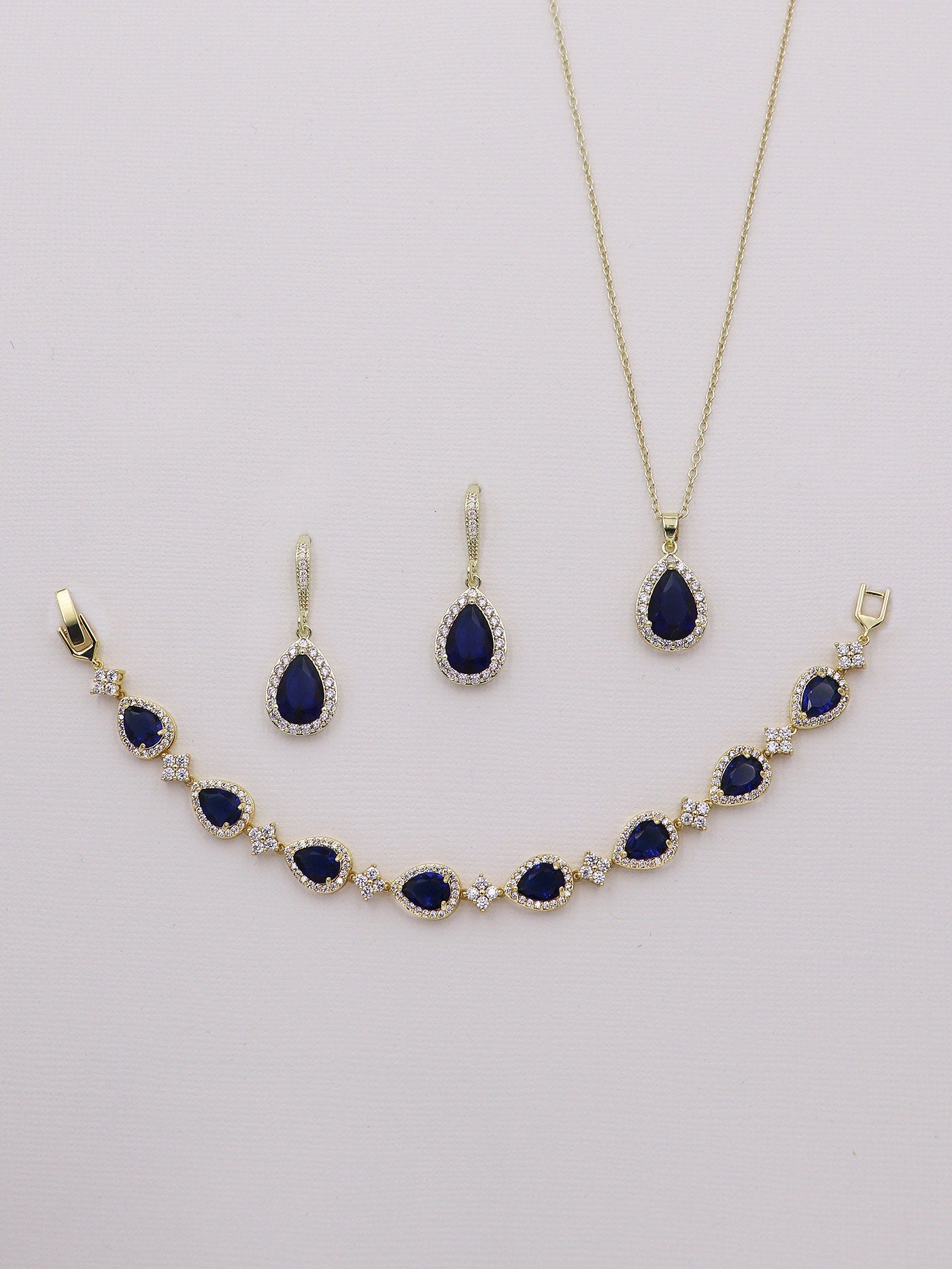 Addison Sapphire Gold Jewelry Set