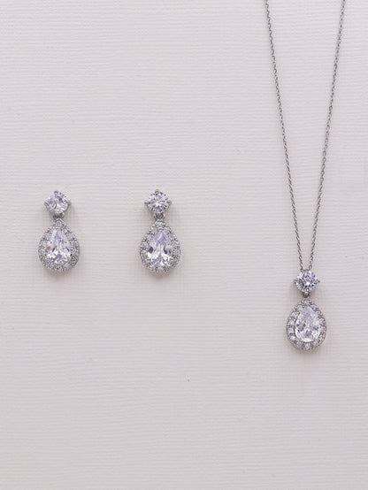 Avery Blue Pear Jewelry Set