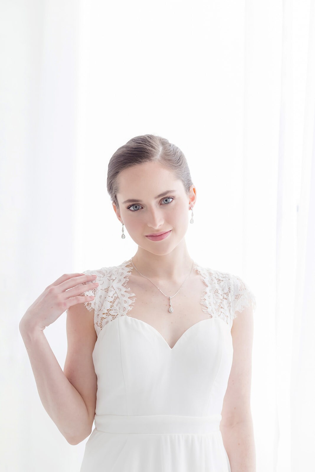 Adrianna Teardrop Jewelry Set