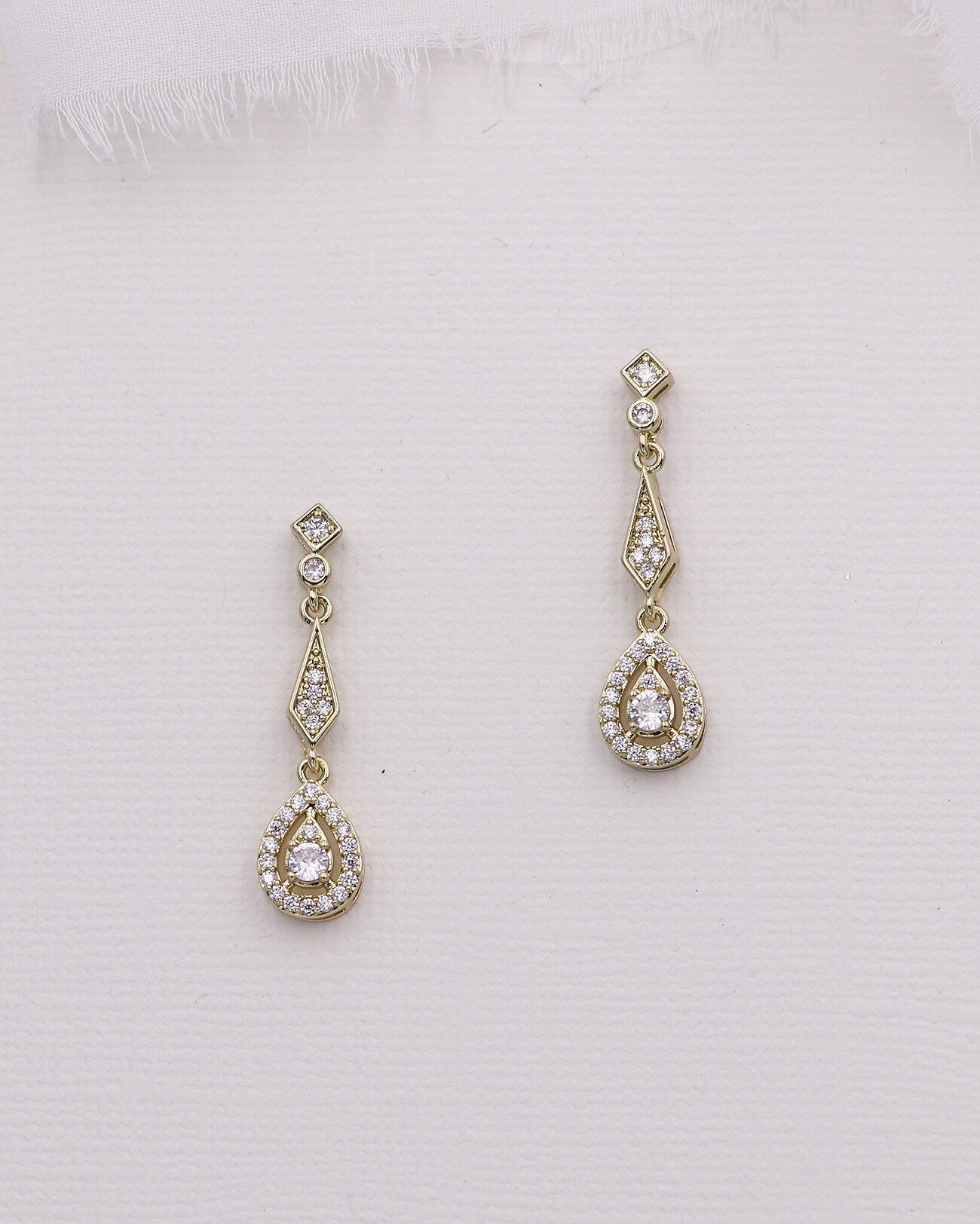 Adrianna Teardrop Jewelry Set